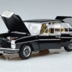 Mercedes 200 W115 Gelimiteerde Editie Norev 1:18