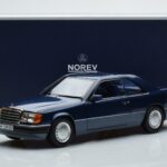 Mercedes 300 CE-24 C124 Coupé Nautical Blue Gelimiteerde Editie Norev 1:18