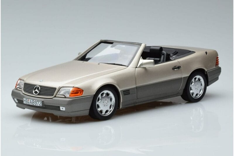 Mercedes 500 SL R129 Rookzilver Norev 1:18