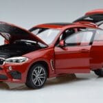 BMW BMW X6M F86 SUV Rood Norev 1:18 1:18 Metaal