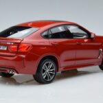 BMW BMW X6M F86 SUV Rood Norev 1:18 1:18 Metaal