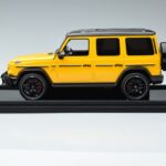 Mercedes Mercedes AMG G63 W463 Geel MotorHelix 1:18 1:18 Hars
