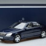 Mercedes Mercedes AMG S55 W220 Sedan Blauw Norev 1:18 1:18 Metaal