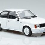 Opel Opel Kadett D GTE Hatchback Wit MCG 1:18 1:18 Metaal