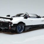 Pagani Pagani Zonda HP Barchetta Carbon Wit LCD 1:18 1:18 Metaal