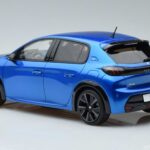 Peugeot Peugeot 208 GT Line Blauw Otto 1:18 1:18 Hars