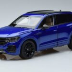 Volkswagen Volkswagen Touareg CR Blauw FAW 1:18 1:18 Metaal