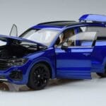 Volkswagen Volkswagen Touareg CR Blauw FAW 1:18 1:18 Metaal