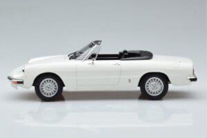Alfa Romeo 2000 Spider Wit Norev 1:18 187882 Metaal — afbeelding 4 van 7