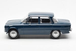 Alfa Romeo Giulia TI Petrol Blauw Norev 1:18 187971 Metaal — afbeelding 3 van 6