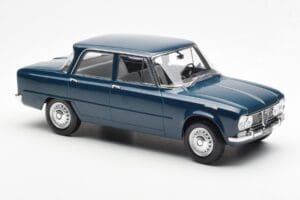 Alfa Romeo Giulia TI Petrol Blauw Norev 1:18 187971 Metaal — afbeelding 4 van 6