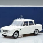 Alfa Romeo Giulia Ti Super Norev 1:18 187970 Metaal - image 6 of 6