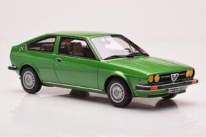 Alfa Romeo Alfasud Sprint Groen Otto 1:18 OT1043 Hars — afbeelding 4 van 6