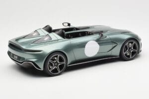 Aston Martin V12 Speedster Groen Metallic GT Spirit 1:18 GT906 Hars — afbeelding 2 van 6