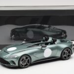 Aston Martin V12 Speedster Groen Metallic GT Spirit 1:18 GT906 - image 6 of 6