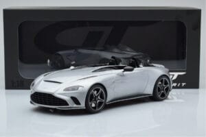 Aston Martin V12 Speedster Zilver GT Spirit 1:18 GT430 Hars — afbeelding 6 van 6