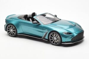 Aston Martin V12 Vantage Roadster Tayos Turkoois Groen GT Spirit 1:18 GT445 Hars — afbeelding 4 van 6
