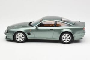 Aston Martin V8 Vantage Groen GT Spirit 1:18 GT345 Hars — afbeelding 3 van 6