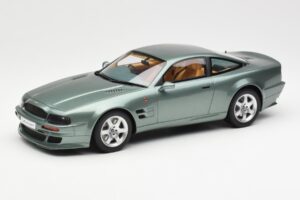 Aston Martin V8 Vantage Groen GT Spirit 1:18 GT345