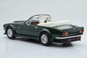 Aston Martin V8 Vantage Volante Groen GT Spirit 1:18 ZM091 Hars — afbeelding 5 van 6