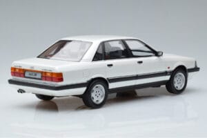Audi 200 Quattro C3 Wit Otto 1:18 OT408 Hars — afbeelding 2 van 6
