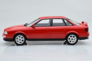 Audi 80 B4 Quattro Competition Laser Rood Otto 1:18 OT355 Hars — afbeelding 3 van 6