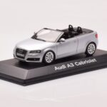 Audi A3 8P Cabriolet Zilver Minichamps 1:43 - image 2 of 4