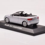 Audi A3 8P Cabriolet Zilver Minichamps 1:43 - image 3 of 4