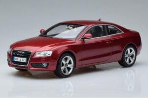Audi A5 B8 Granaatappelrood Norev 1:18 188352 Metaal