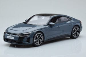 Audi E-Tron GT Grijs GT Spirit 1:18 GT393
