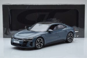 Audi E-Tron GT Grijs GT Spirit 1:18 GT393 Hars — afbeelding 6 van 6