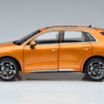 Audi Q3 F3 Oranje FAW 1:18 05730Q32019 Metaal - image 4 of 7