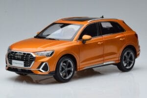 Audi Q3 F3 Oranje FAW 1:18 05730Q32019 Metaal