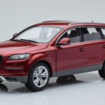 Audi Q7 4L Granaatrood Kyosho 1:18