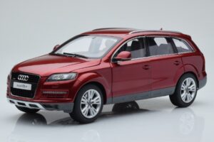 Audi Q7 4L Granaatrood Kyosho 1:18 09222R