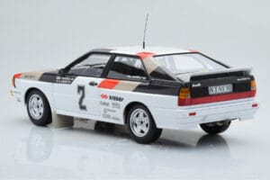 Audi Quattro Audi Sport #1 H. Mikkola / A. Hertz Winners International Swedish Rally 1981 Minichamps 1:18 155811102 Metaal — afbeelding 5 van 6