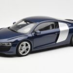 Audi R8 4.2 FSI V8 Blauw Kyosho 1:18 09213BL