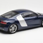 Audi R8 4.2 FSI V8 Blauw Kyosho 1:18 09213BL - image 3 of 8
