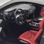 Audi R8 Performance Zwart Kengfai 1:18 - image 8 of 10