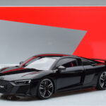 Audi R8 Performance Zwart Kengfai 1:18 - image 10 of 10
