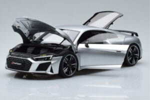 Audi R8 Performance Zilver Kengfai 1:18 VAKF-0354 Metaal — afbeelding 2 van 10