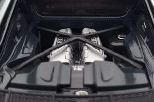 Audi R8 Performance Zilver Kengfai 1:18 VAKF-0354 Metaal — afbeelding 9 van 10