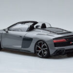 Audi R8 Spyder Performance Nardo Grijs Kengfai 1:18 - image 8 of 11