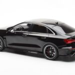 Audi RS3 8Y Sedan Zwart MCG 1:18 - image 5 of 6