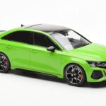Audi RS3 8Y Sedan Groen MCG 1:18 - image 4 of 6