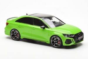 Audi RS3 8Y Sedan Groen MCG 1:18 MCG18449 Metaal — afbeelding 4 van 6