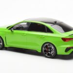 Audi RS3 8Y Sedan Groen MCG 1:18 - image 5 of 6