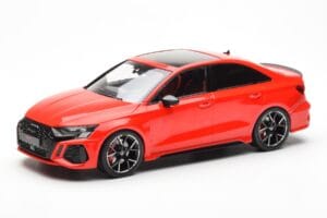 Audi RS3 8Y Sedan Rood MCG 1:18 MCG18451