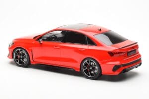 Audi RS3 8Y Sedan Rood MCG 1:18 MCG18451 Metaal — afbeelding 5 van 6