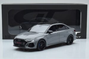 Audi RS3 8Y Sedan Performance Edition Grijs GT Spirit 1:18 GT885 Hars — afbeelding 6 van 6
